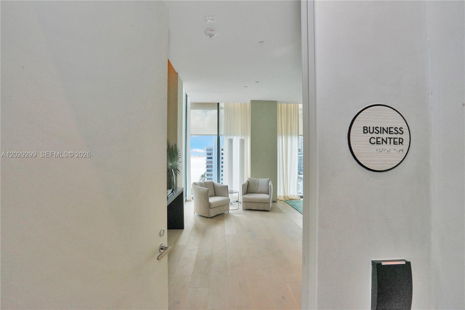 ONE PARAISO CONDO - Residential