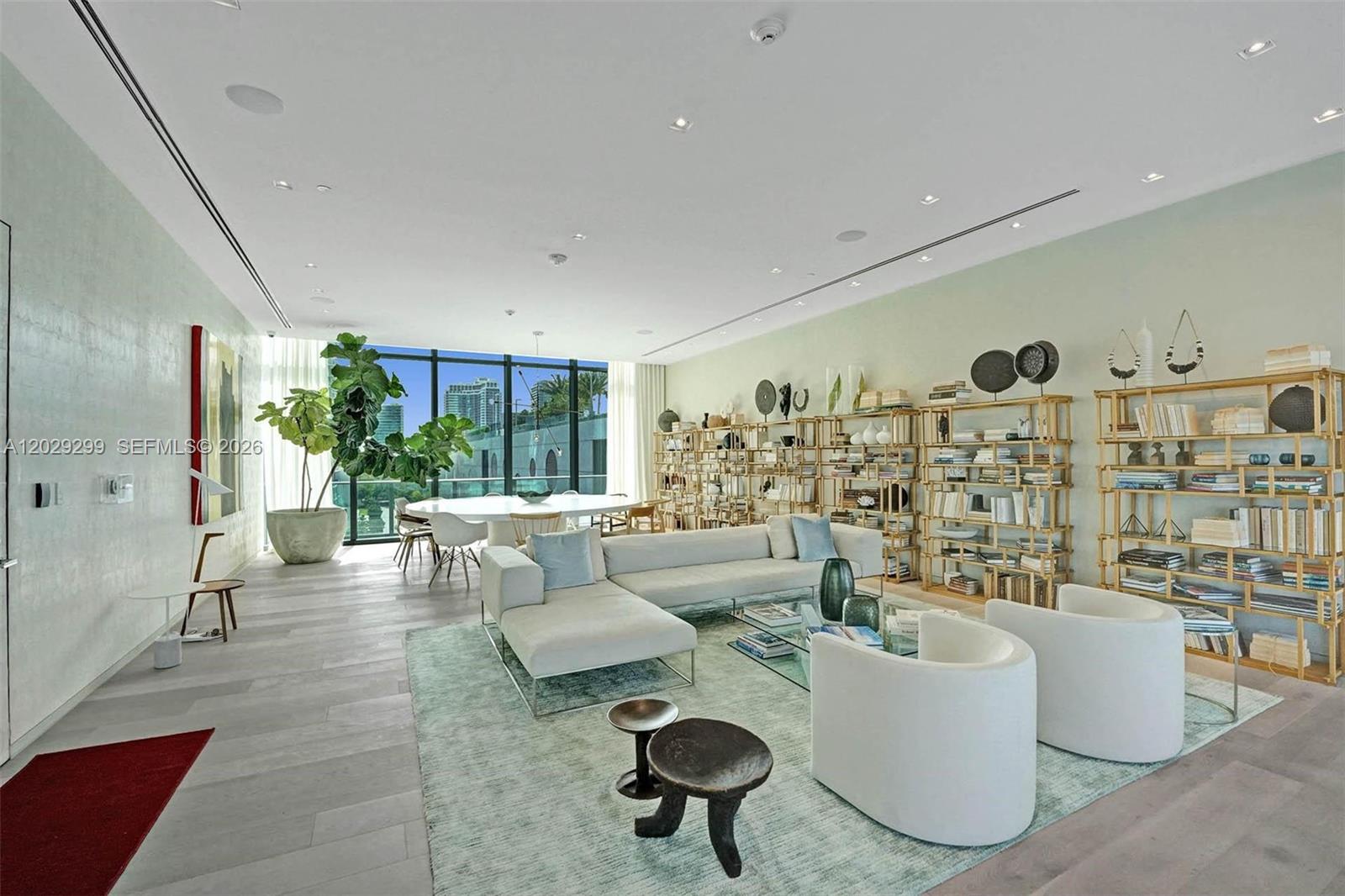 ONE PARAISO CONDO - Residential