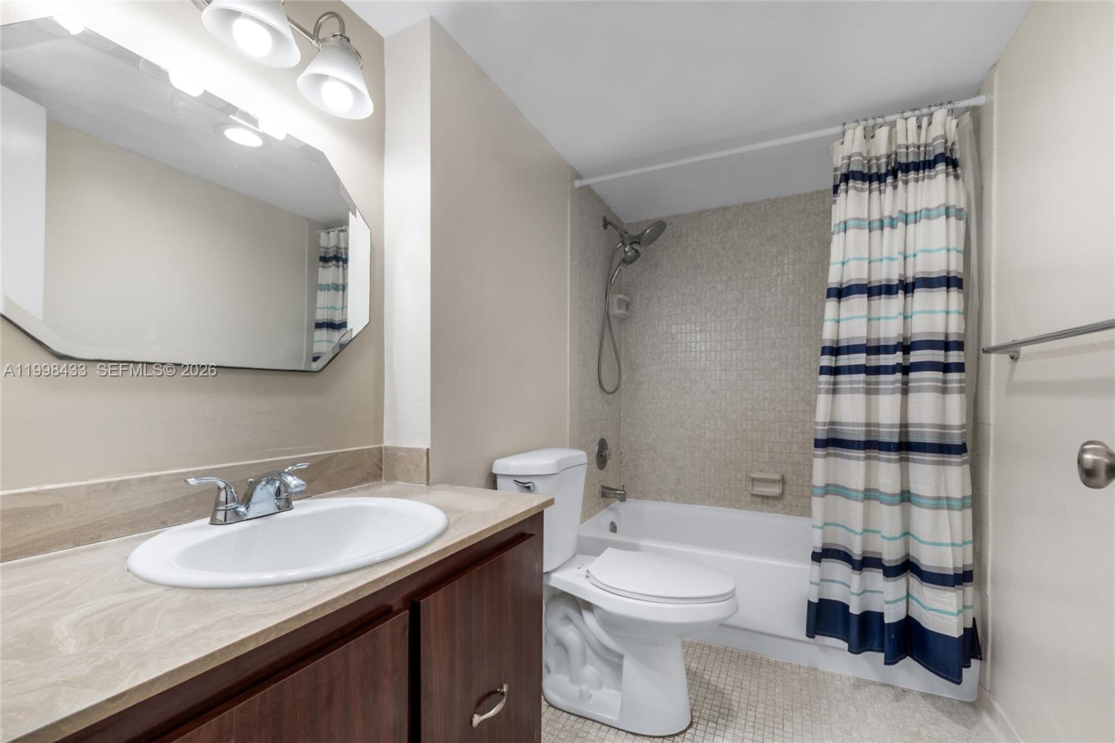 BRICKELL BISCAYNE CONDO - Residential