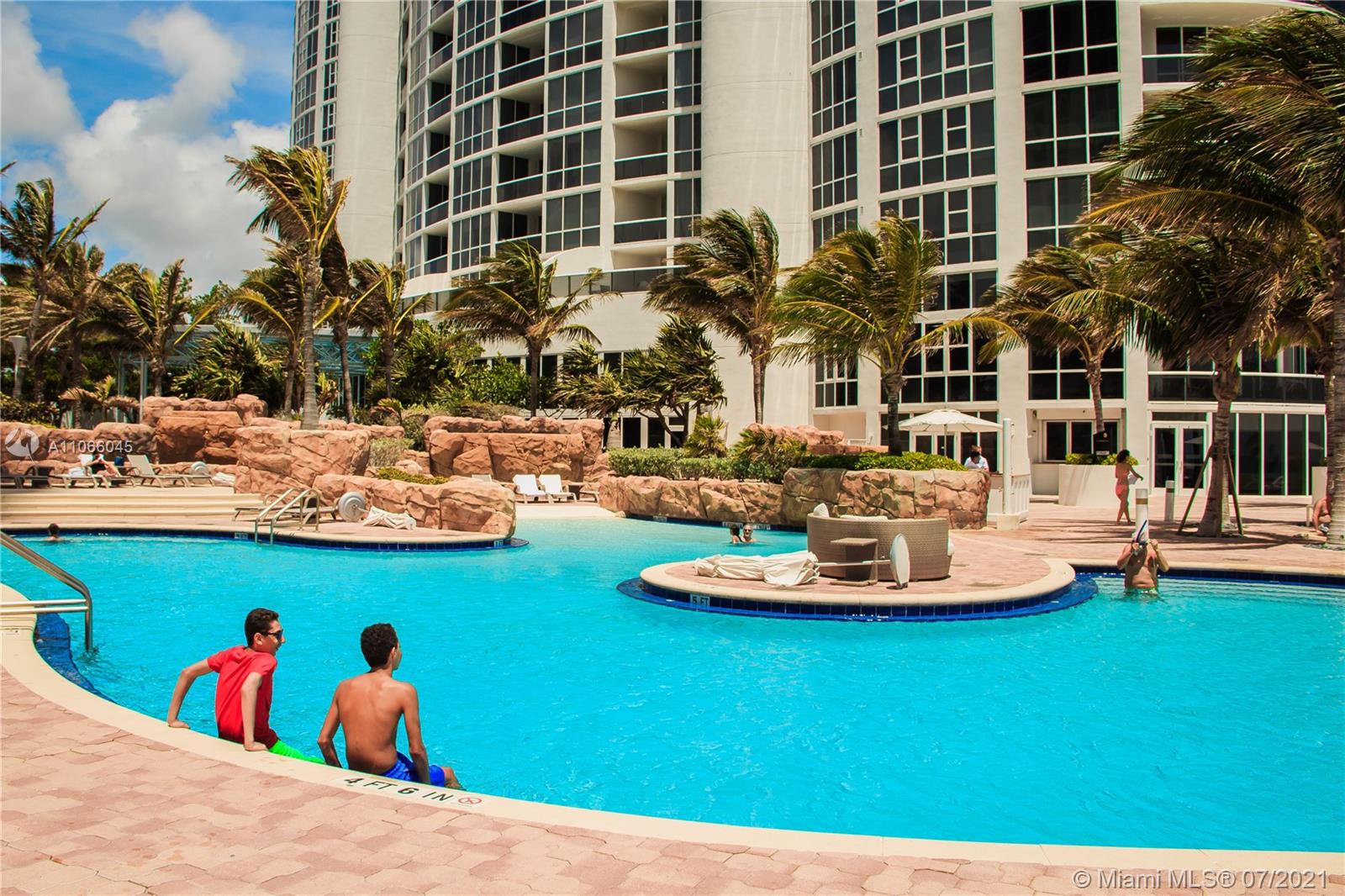 Trump Royale - Residential