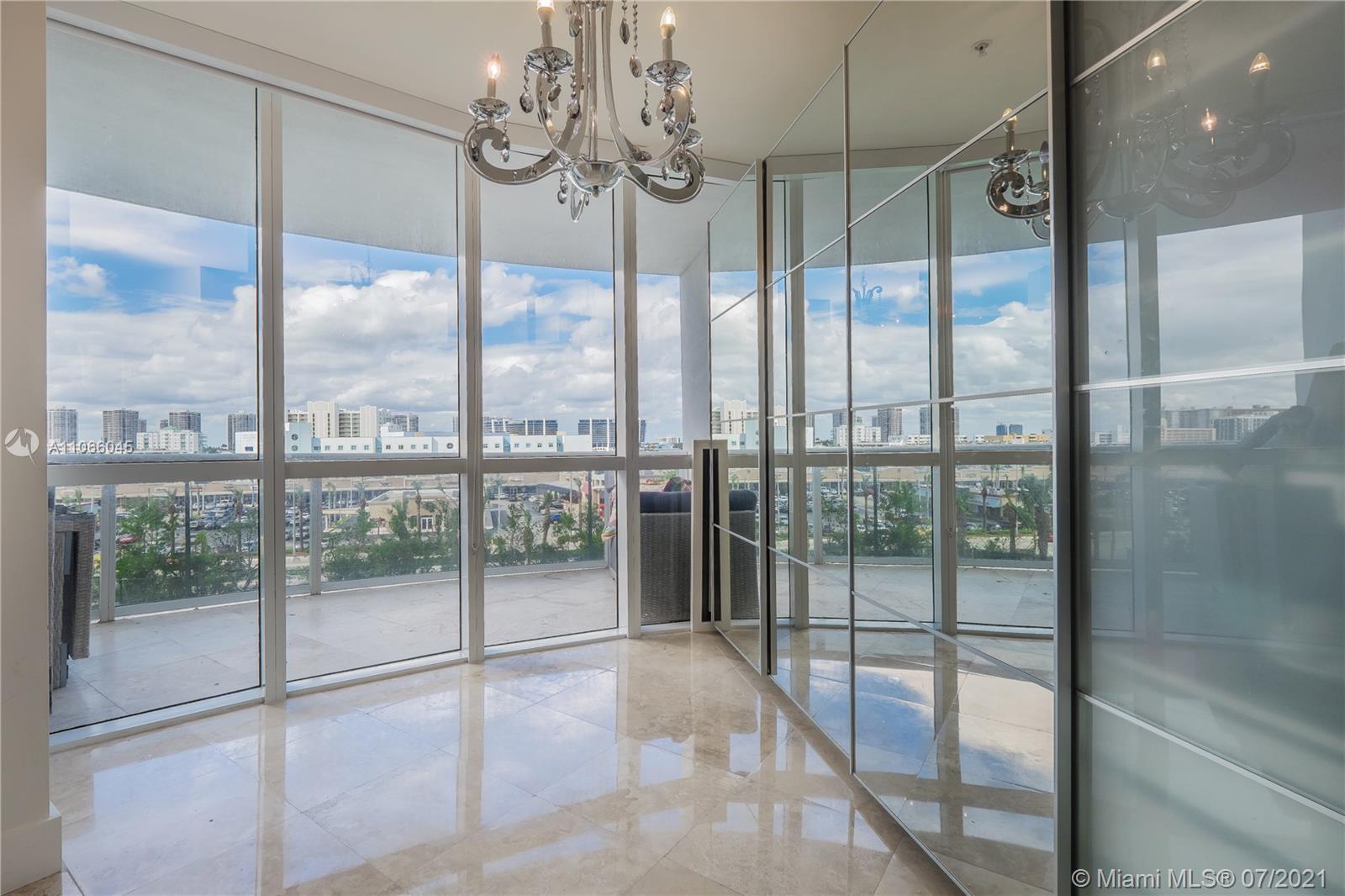 Trump Royale - Residential