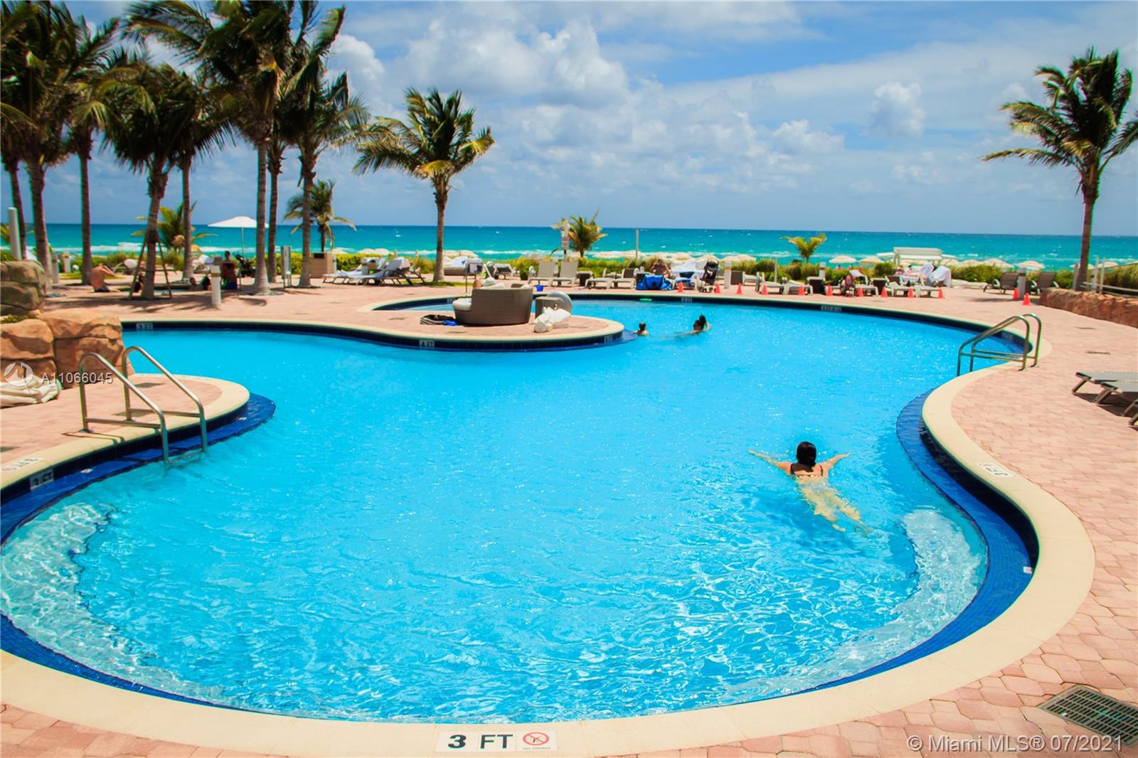 Trump Royale - Residential