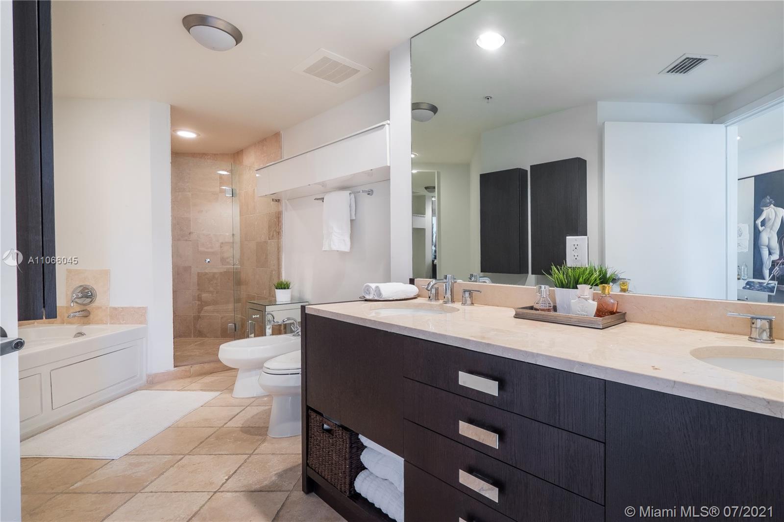 Trump Royale - Residential