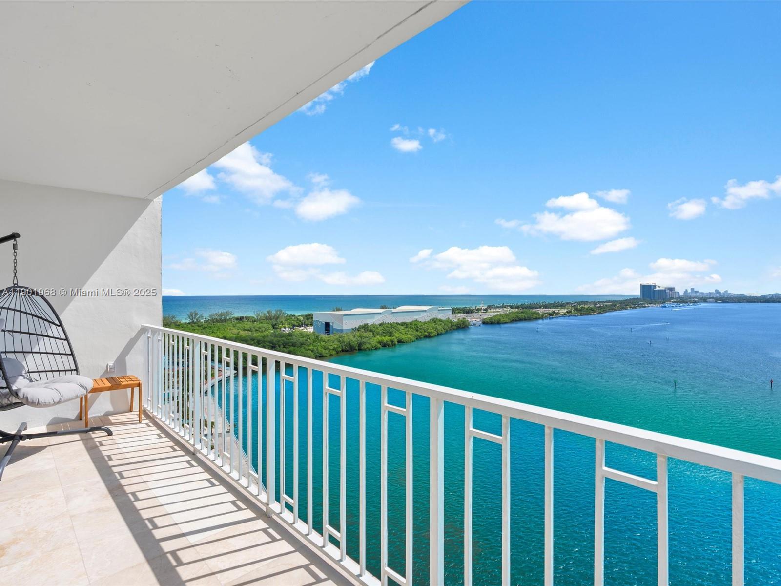 ARLEN HOUSE WEST CONDO - Residential