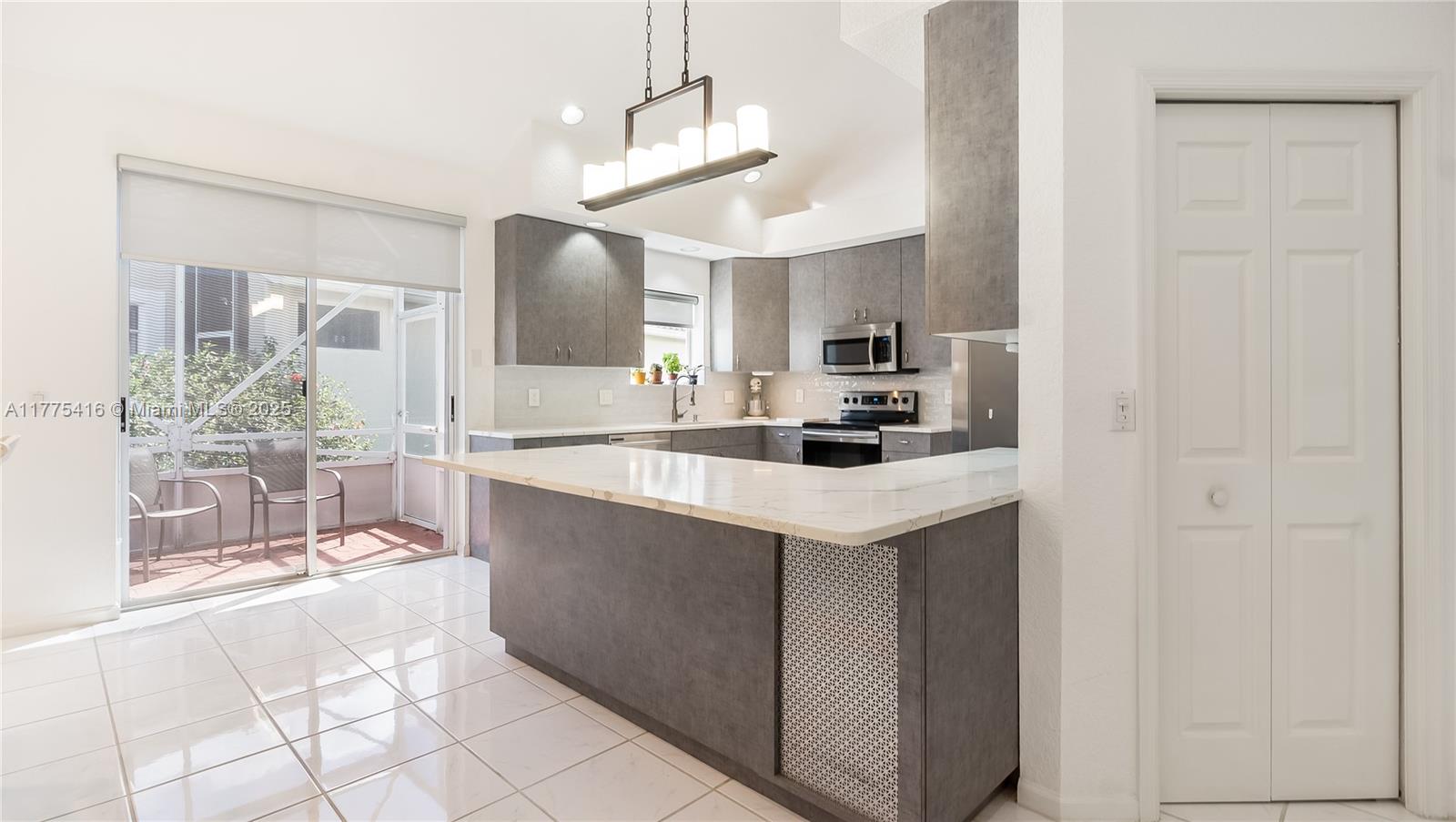 HAMPTON FAIRWAYS 3 - Residential