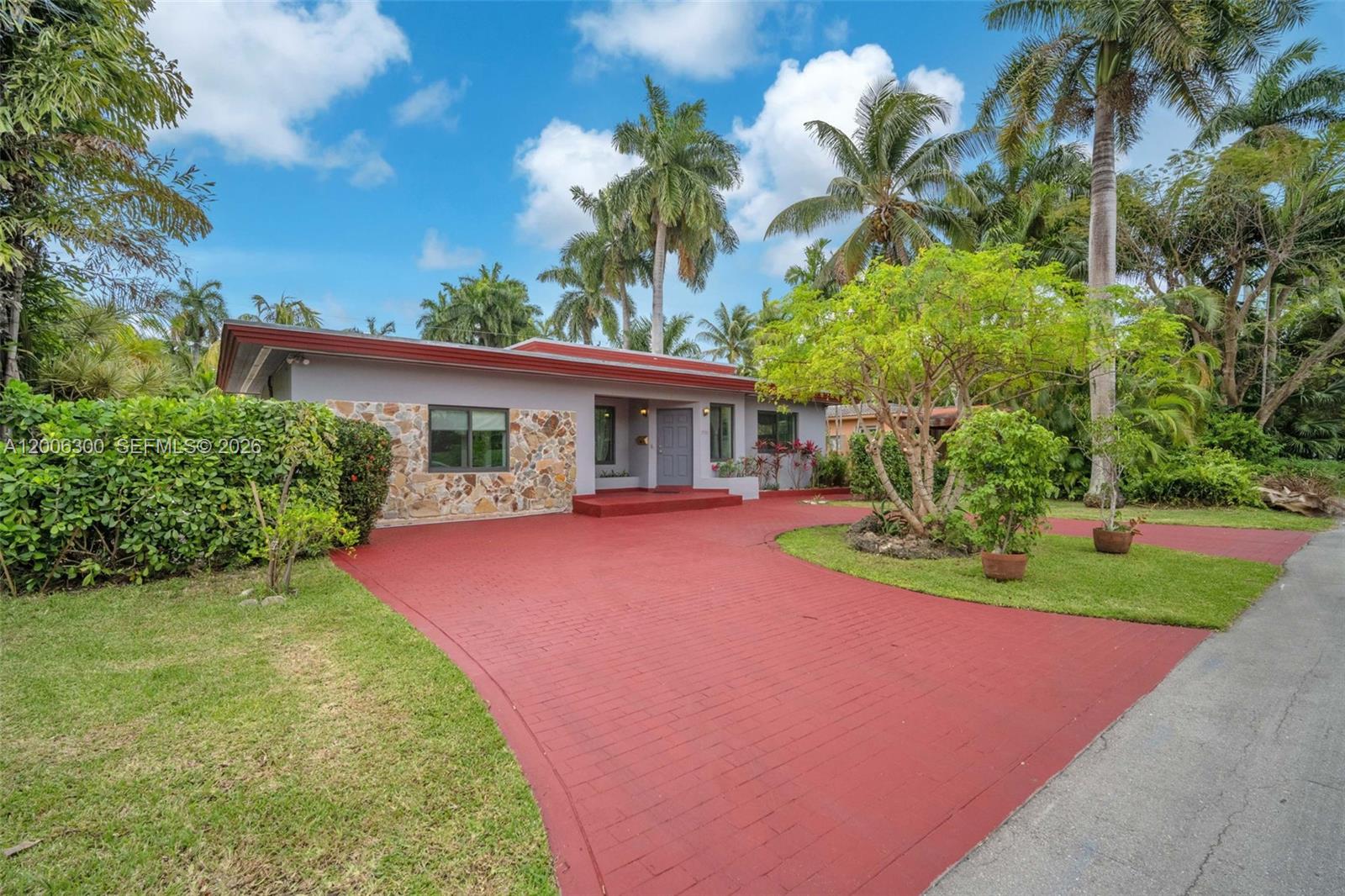 NORTH BAY ISLAND - Residential