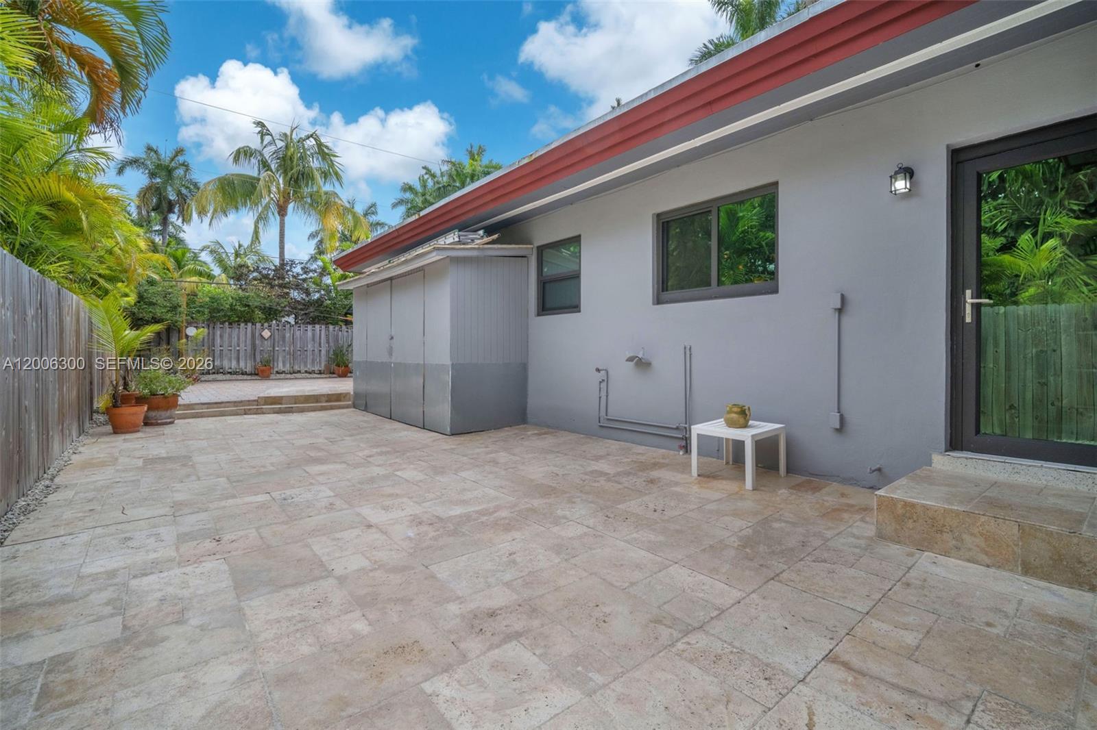 NORTH BAY ISLAND - Residential