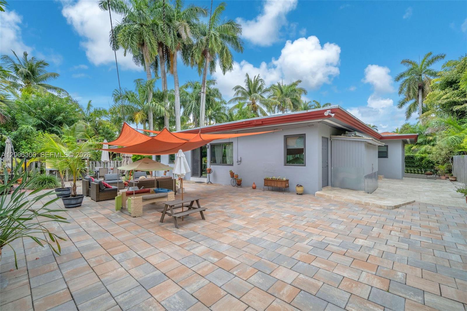 NORTH BAY ISLAND - Residential