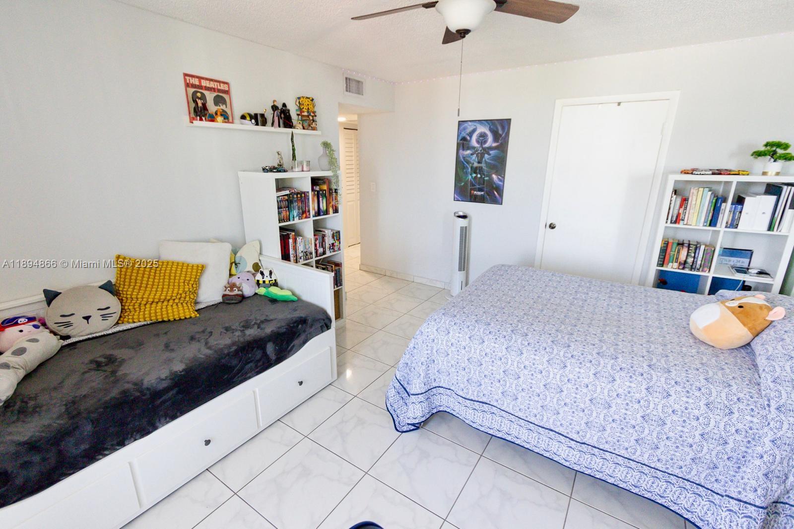 ABBOTT GARDENS CONDO - Residential Lease