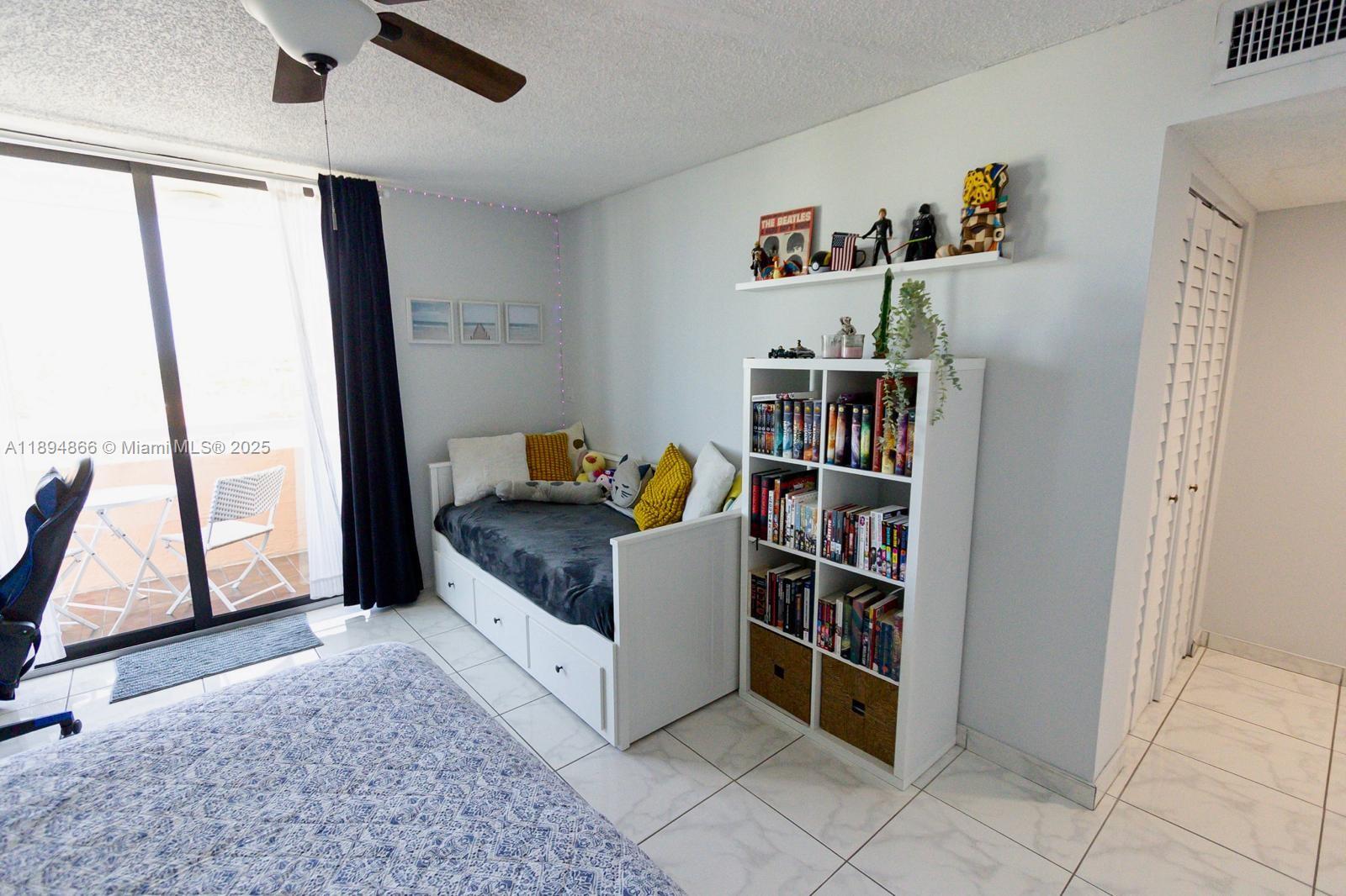 ABBOTT GARDENS CONDO - Residential Lease