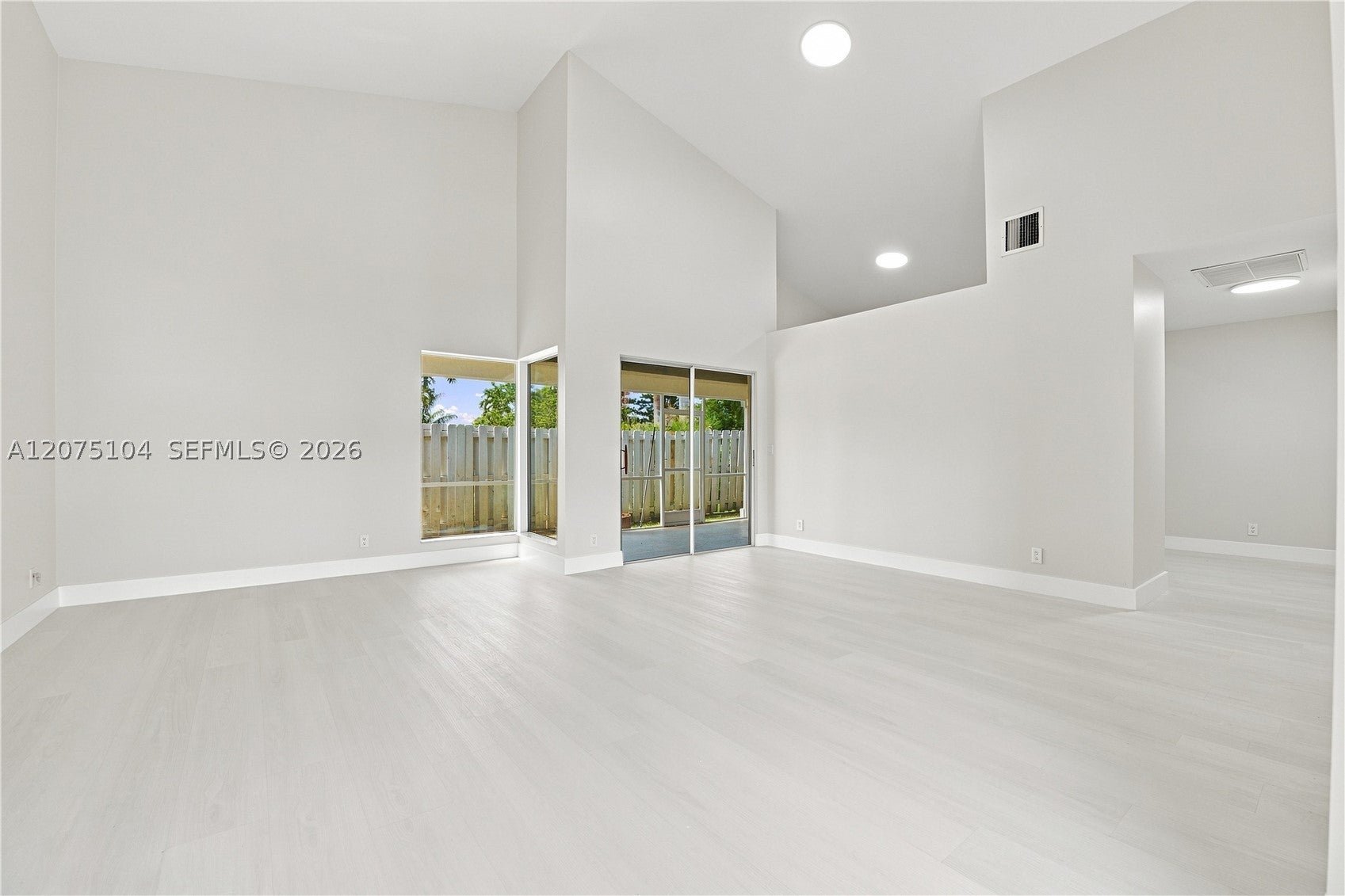 1181 SW 108th Ter
