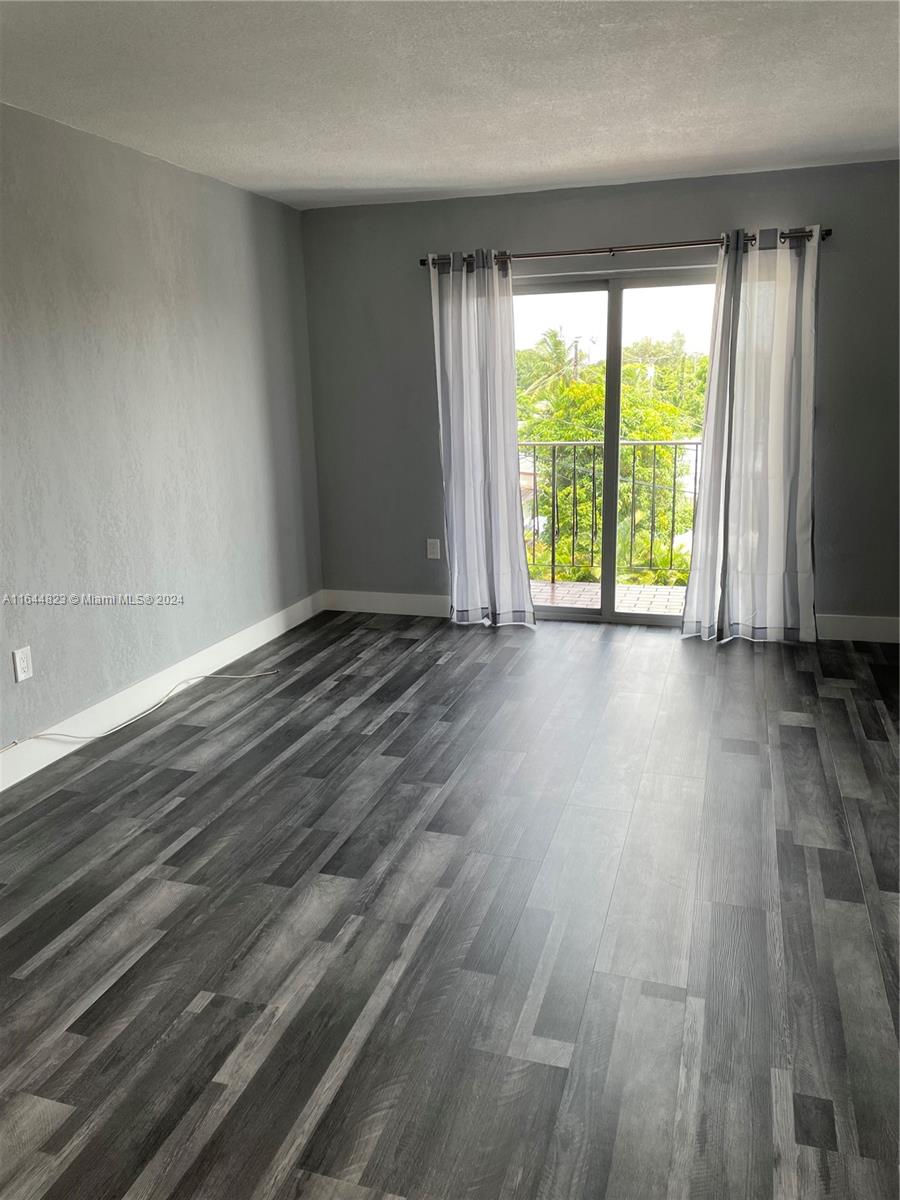 This newly remodeled two-bedroom, one-bathroom condo is in a great location. Located in a small building with just 16 units, it features modern stainless steel appliances and stylish updates. Plus, enjoy your own private balcony. Unit currently leased with 90 days move out clause. No washer and dryer in the unit. Building does not qualify for FHA financing. Cash only.