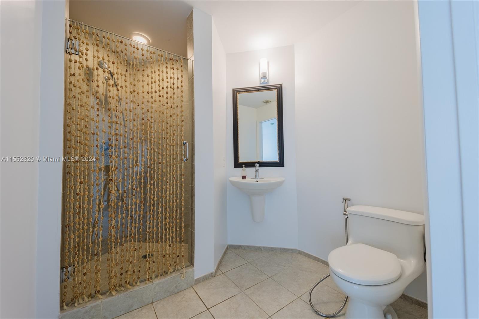 INFINITY AT BRICKELL COND - Residential Lease