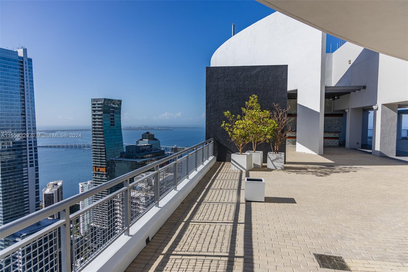 INFINITY AT BRICKELL COND - Residential Lease