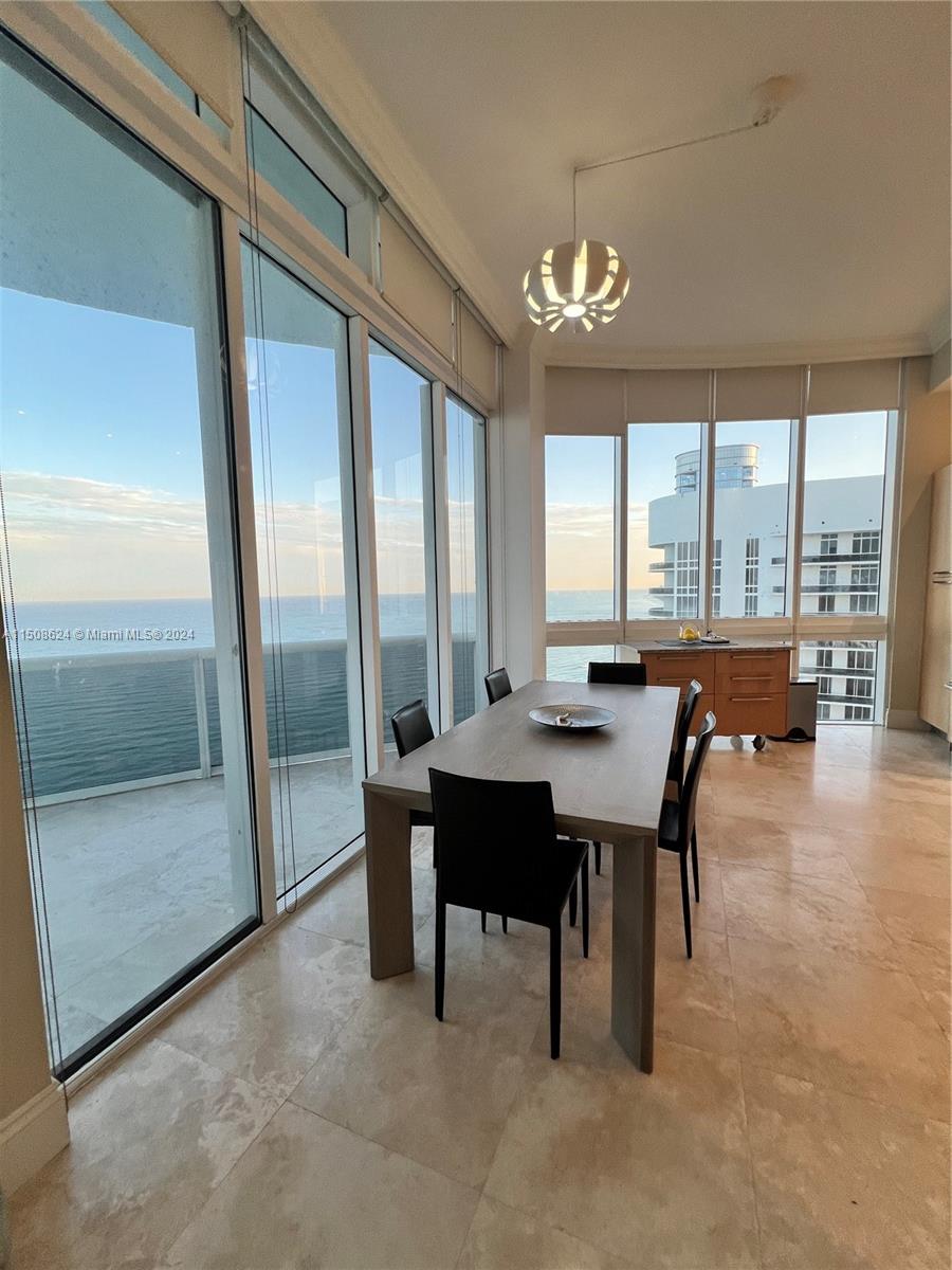 TDR TOWER I CONDO - Residential