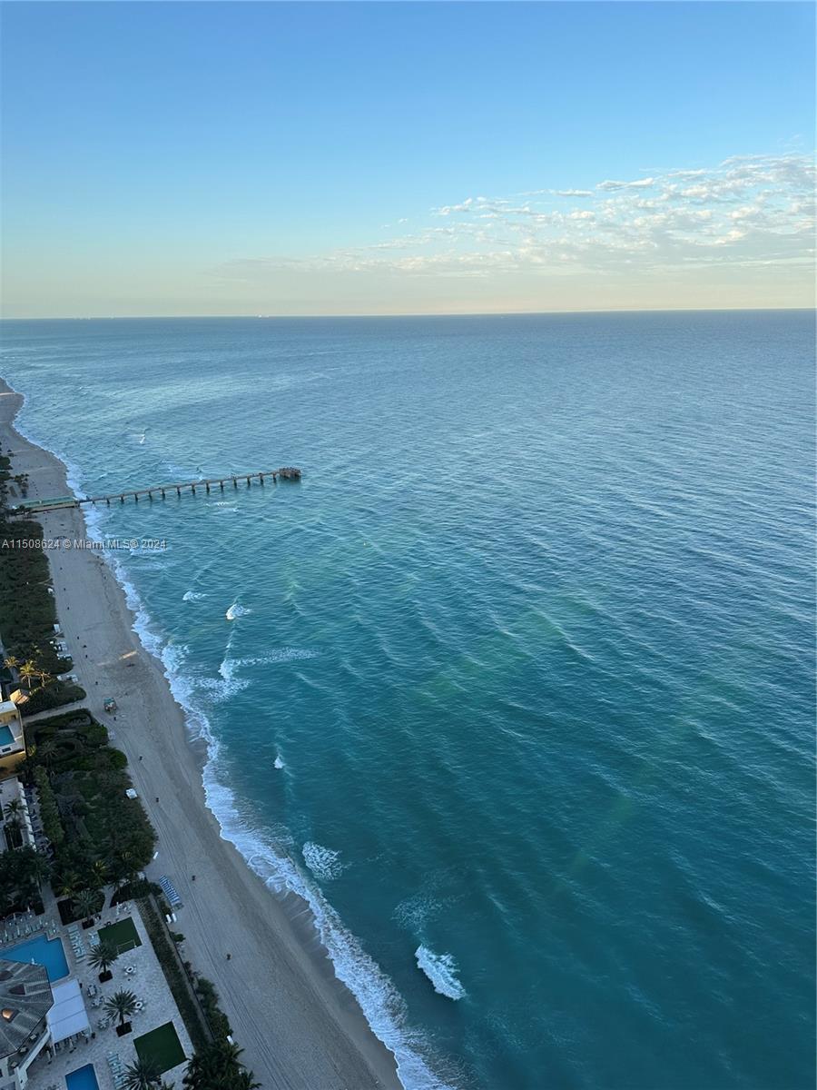 TDR TOWER I CONDO - Residential