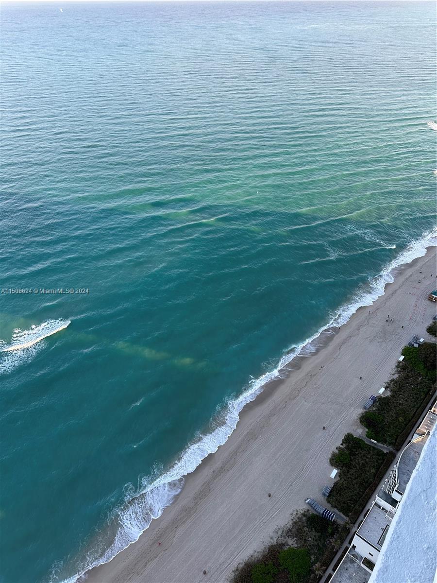 TDR TOWER I CONDO - Residential