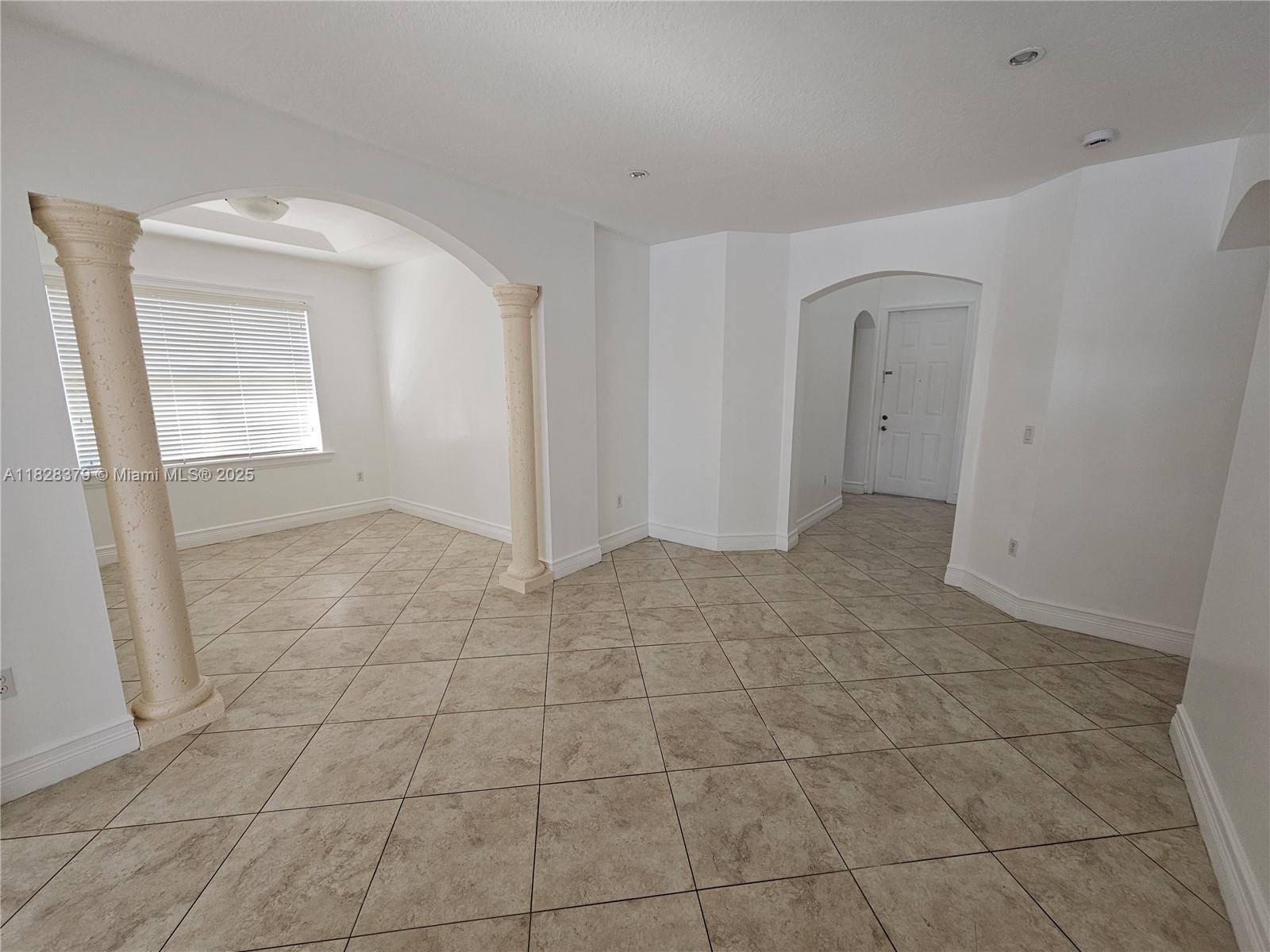 5450 SW 165 CT