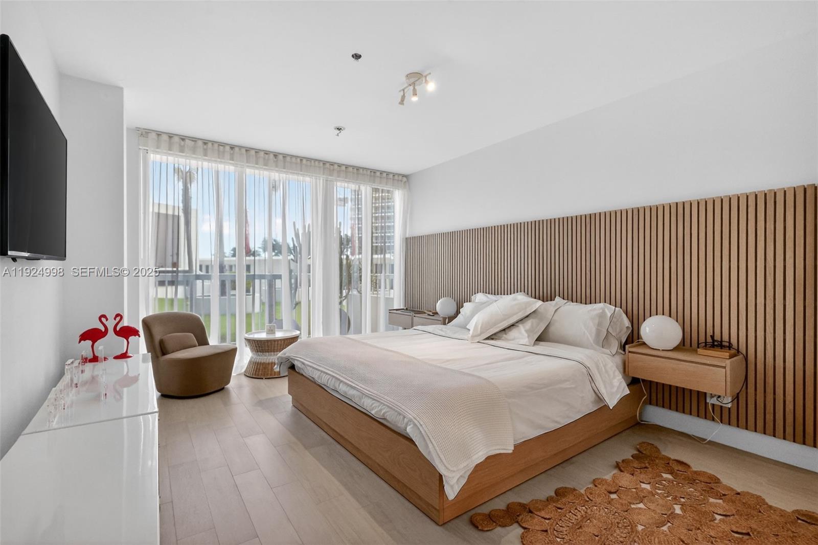 HARBOUR HOUSE - Residential Lease