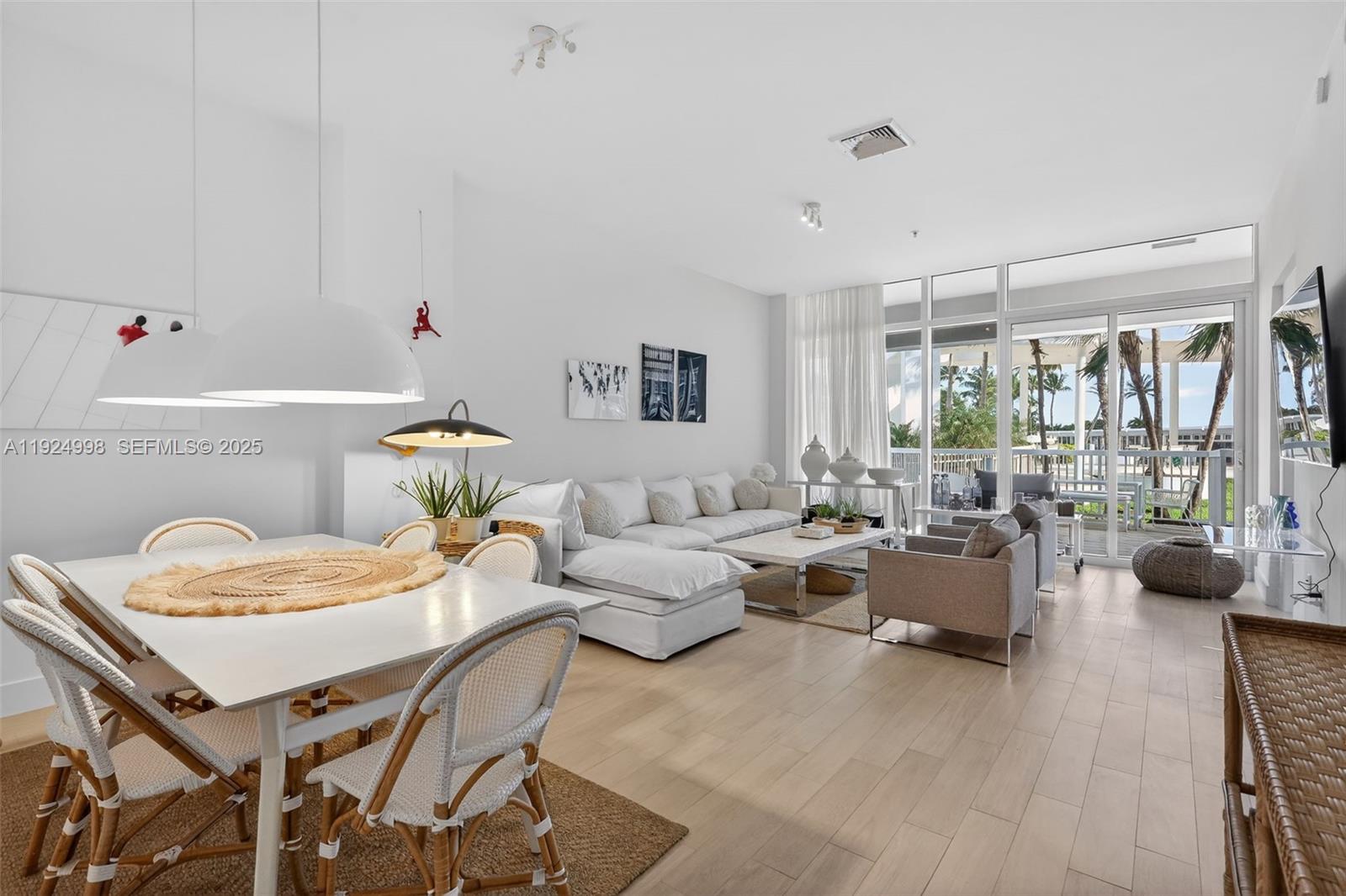 HARBOUR HOUSE - Residential Lease