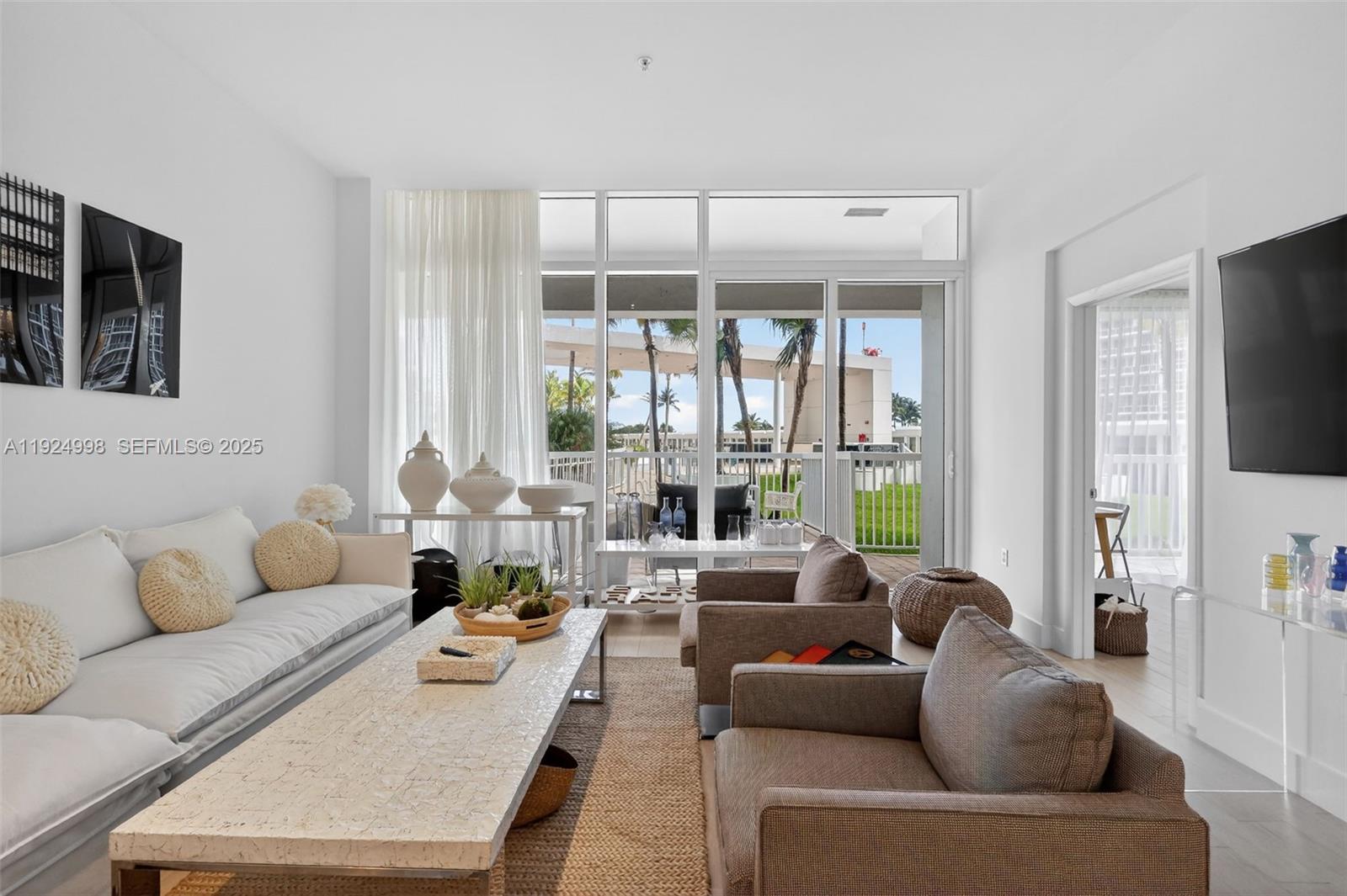 HARBOUR HOUSE - Residential Lease