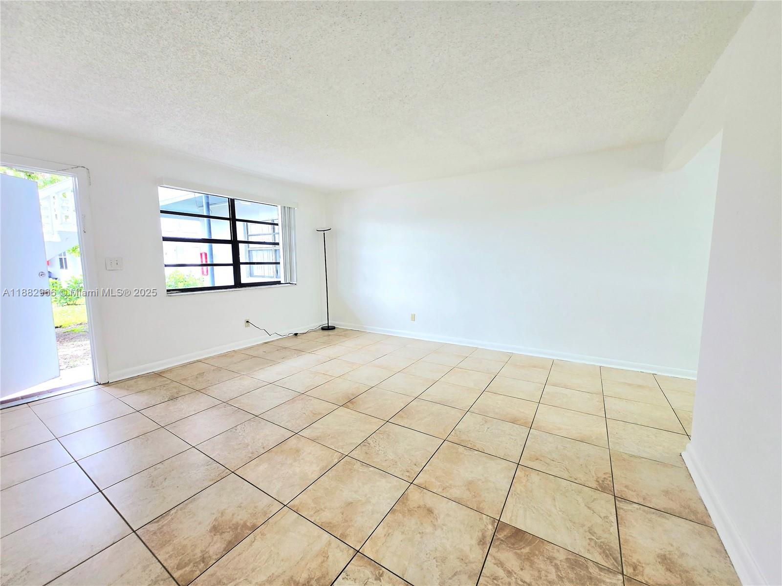 PLAYLAND VILLAGE SEC 3 - Residential Lease