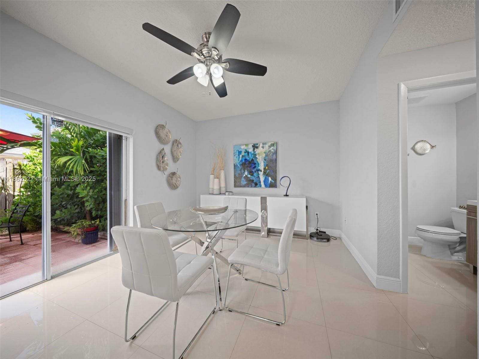 AMARETTO 1ST ADDN - Residential Lease