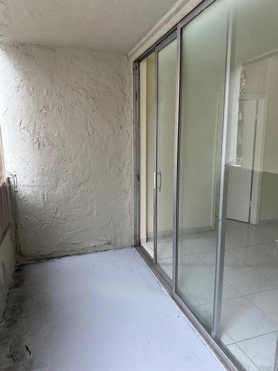 SAMARI LAKE EAST CONDO - Residential Lease