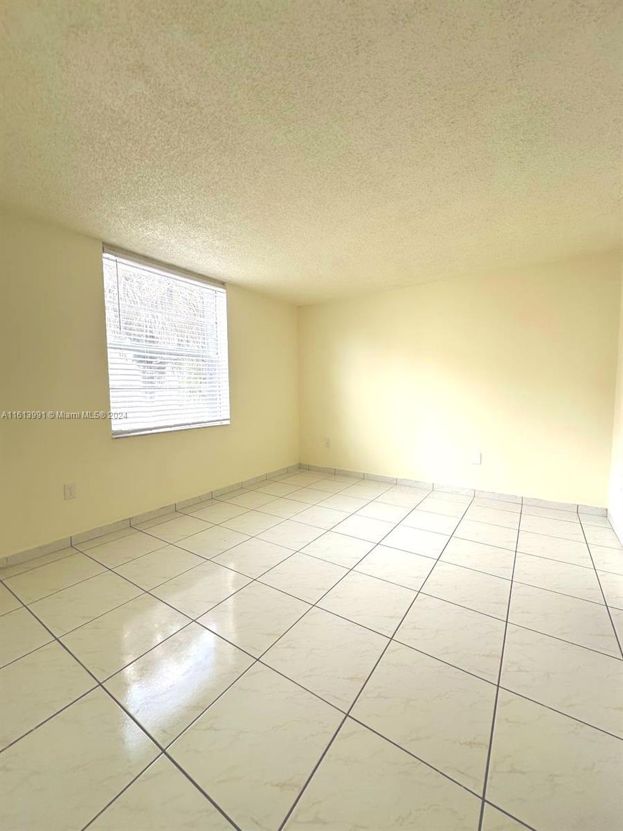 SAMARI LAKE EAST CONDO - Residential Lease