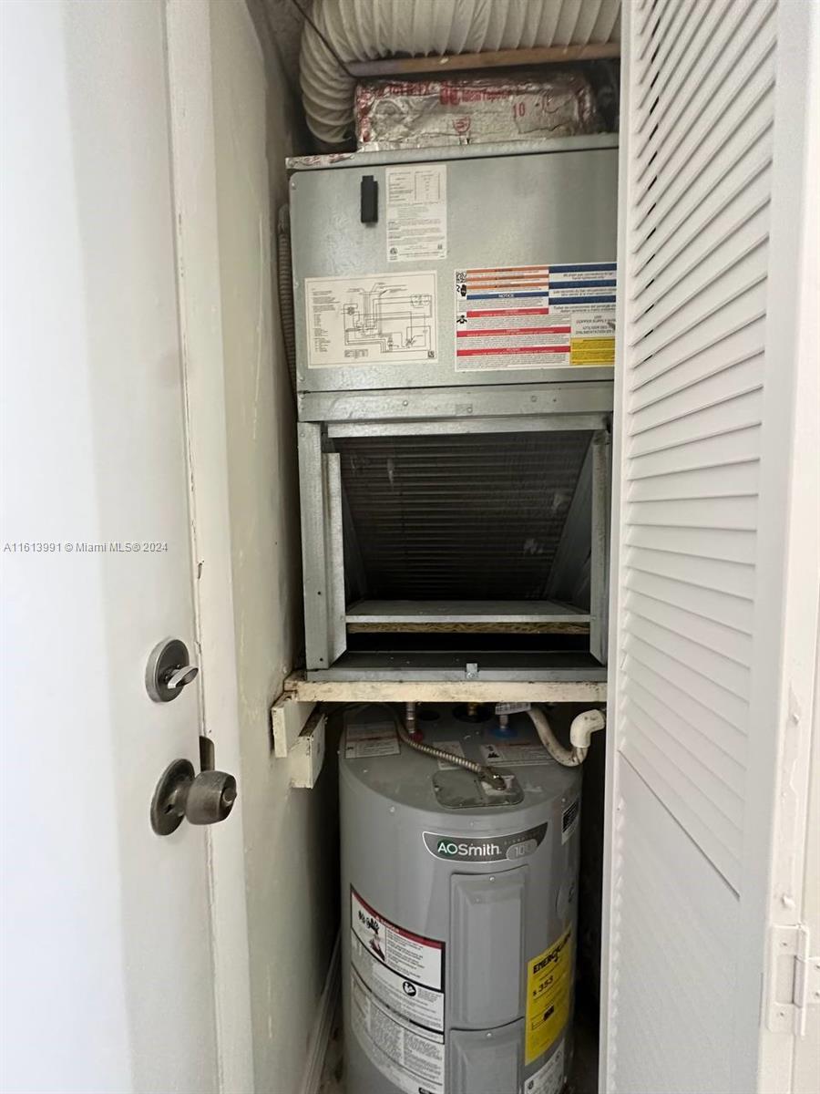 SAMARI LAKE EAST CONDO - Residential Lease