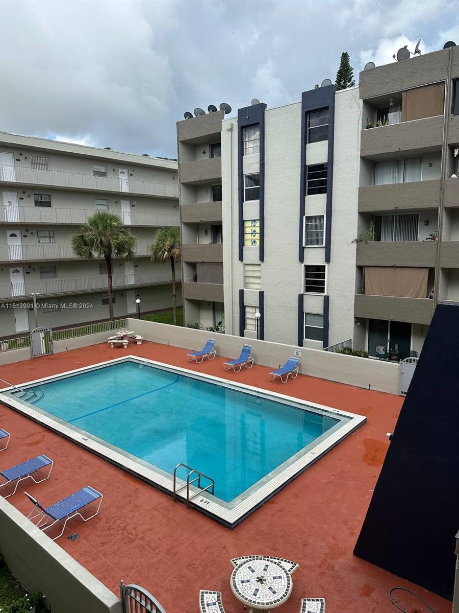 SAMARI LAKE EAST CONDO - Residential Lease