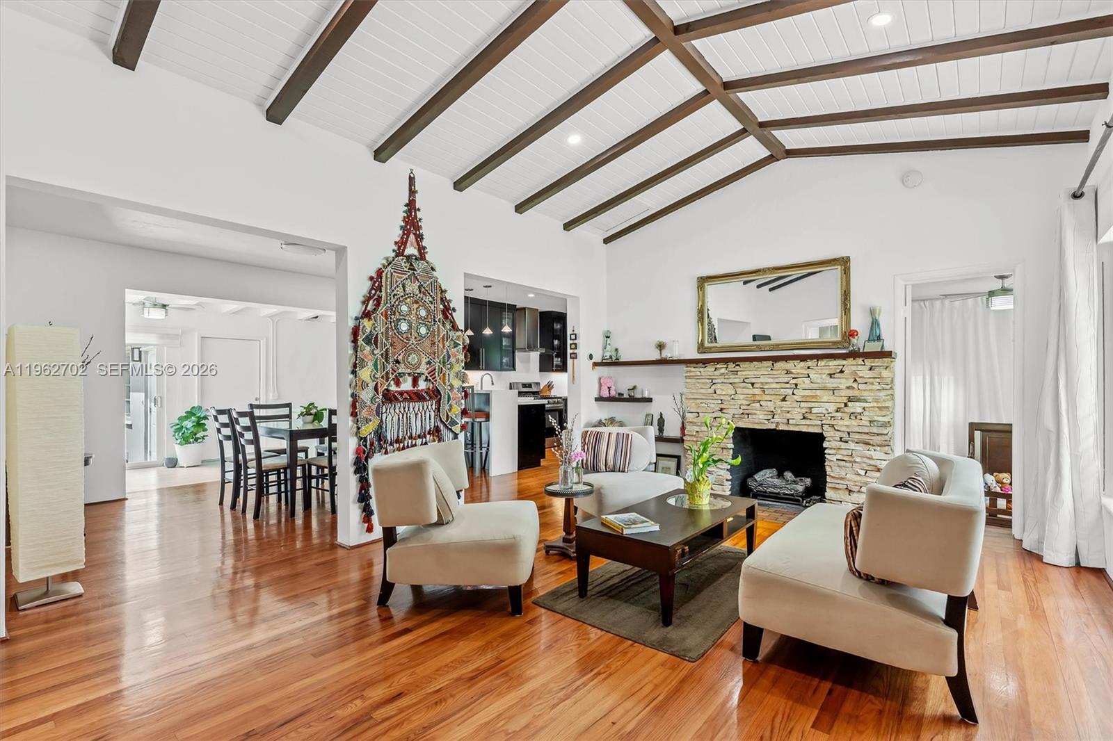 MIAMI SHORES SEC 5 - Residential