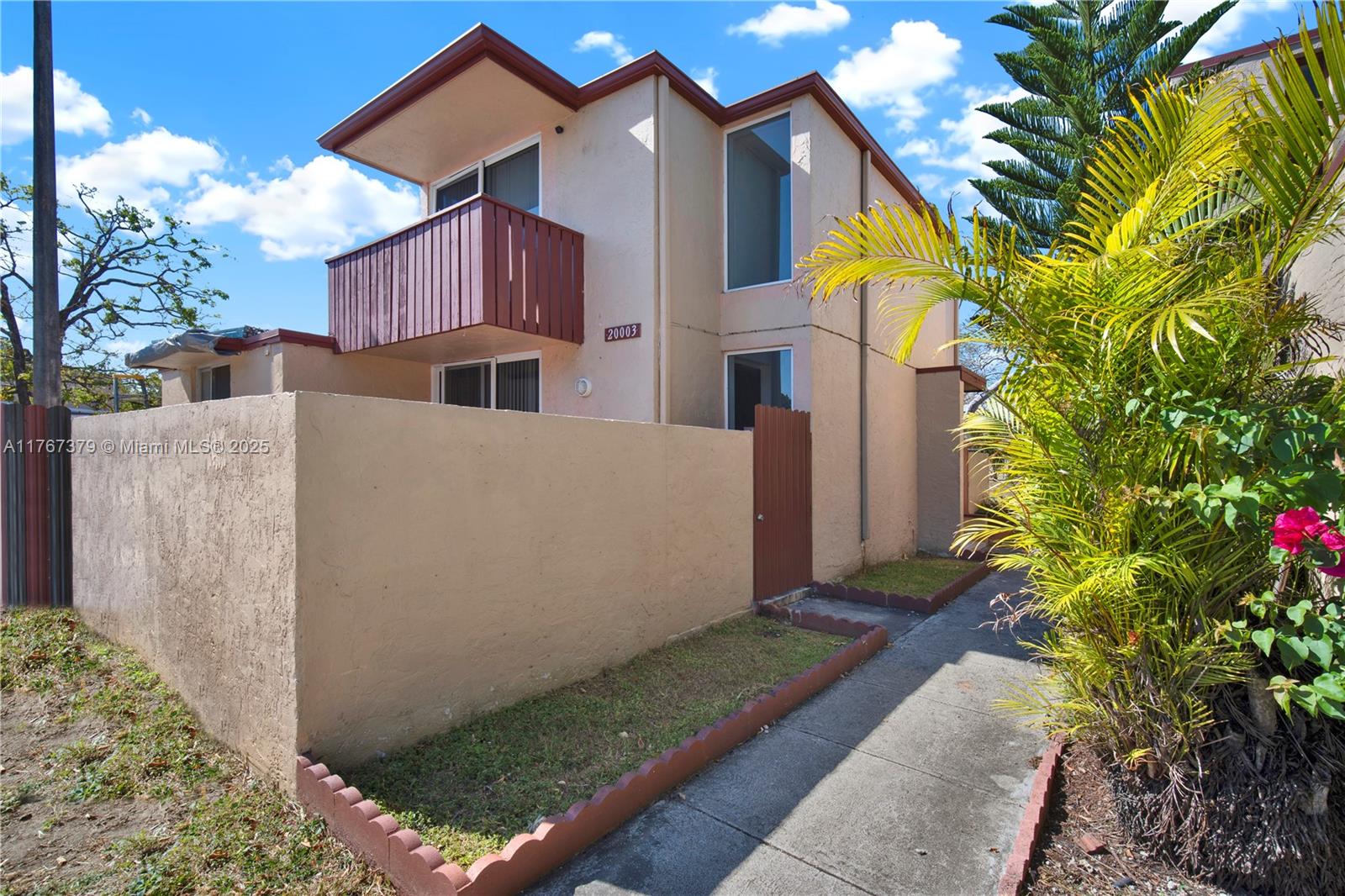 Property for Sale at 20003 Sw 123rd Dr, Miami, Broward County, Florida - Bedrooms: 2 
Bathrooms: 2  - $344,900
