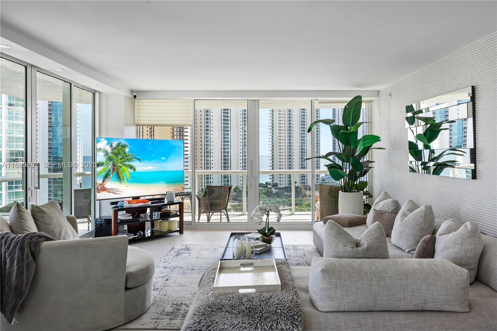 OCEANIA V CONDO - Residential