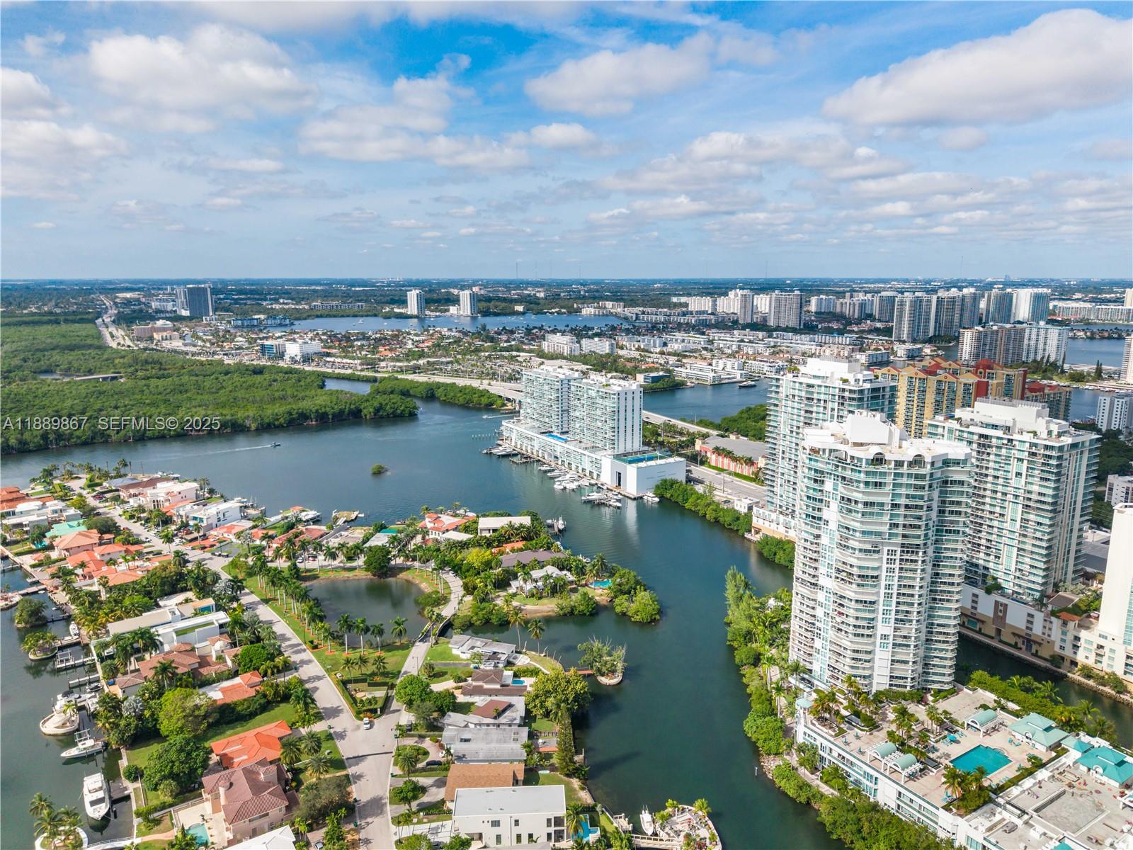 OCEANIA V CONDO - Residential