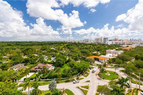 Condominium in Coral Gables FL 626 Coral Way 8.jpg