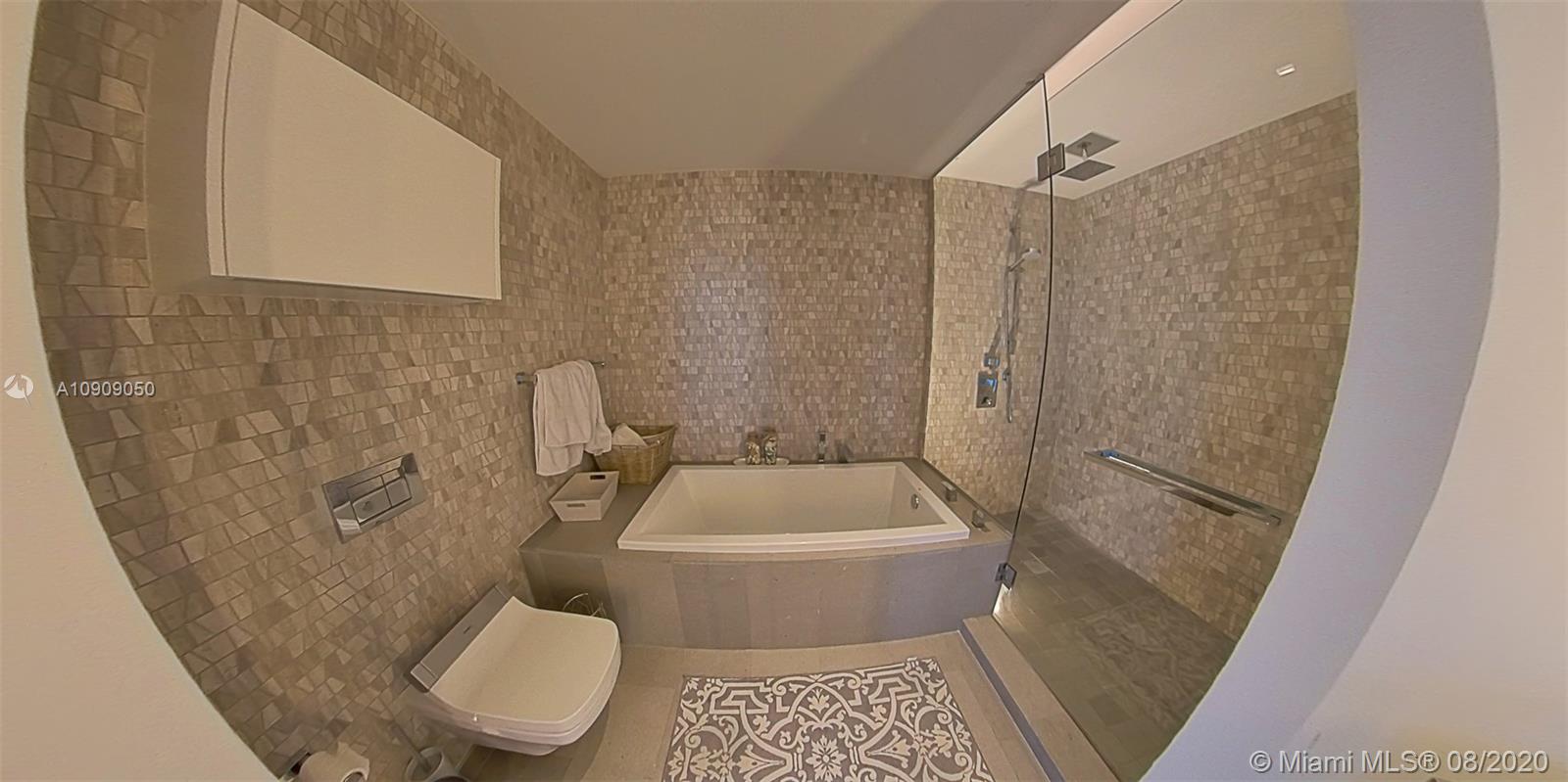 RISE CONDO - Residential Lease