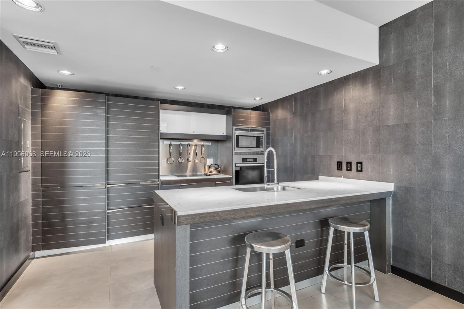 EPIC WEST CONDO - Residential