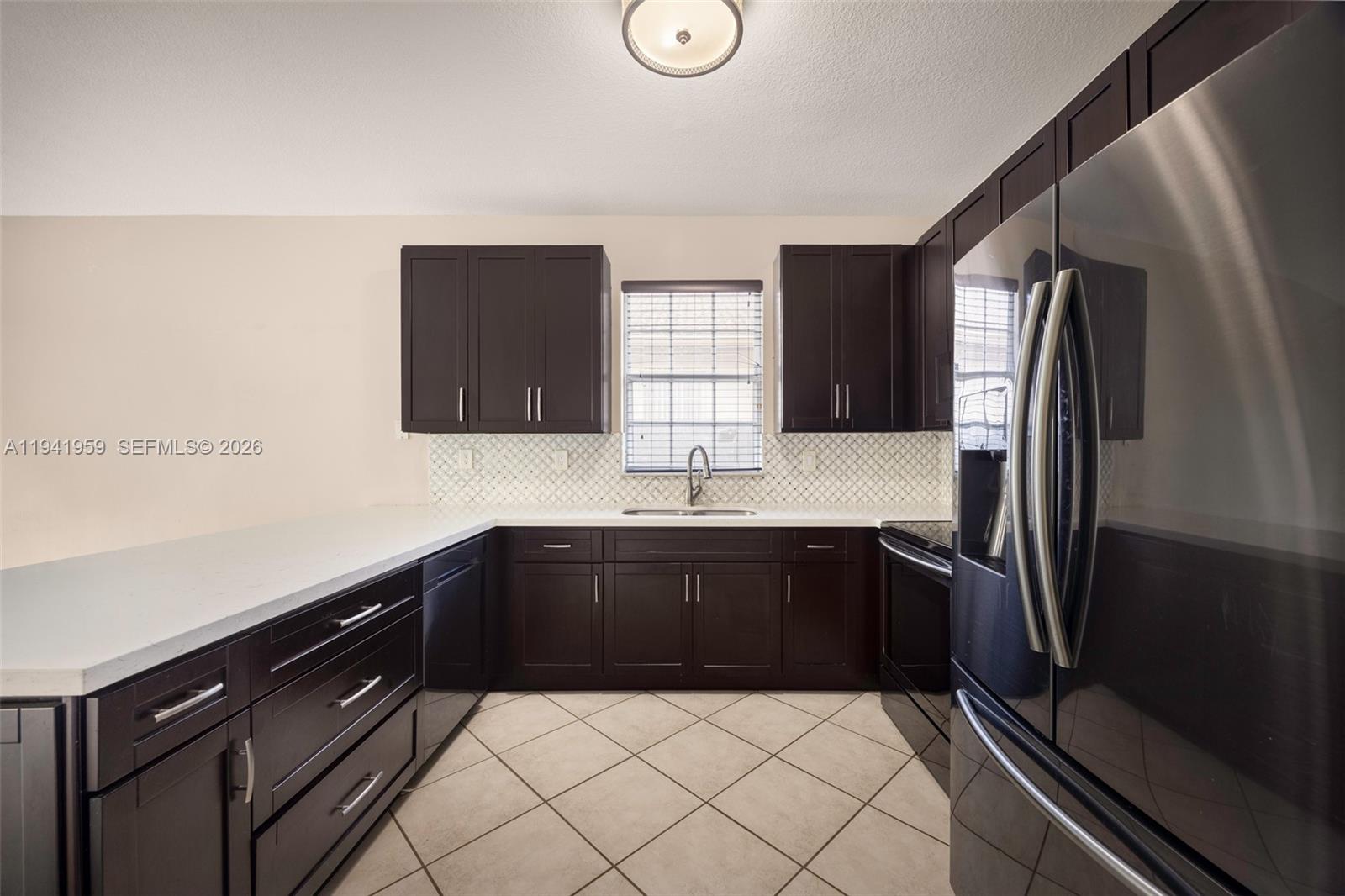 GARDEN HILLS WEST - Residential Lease