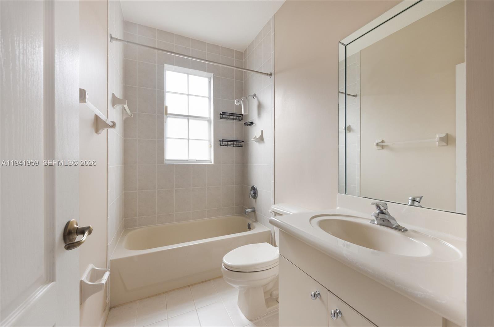 GARDEN HILLS WEST - Residential Lease