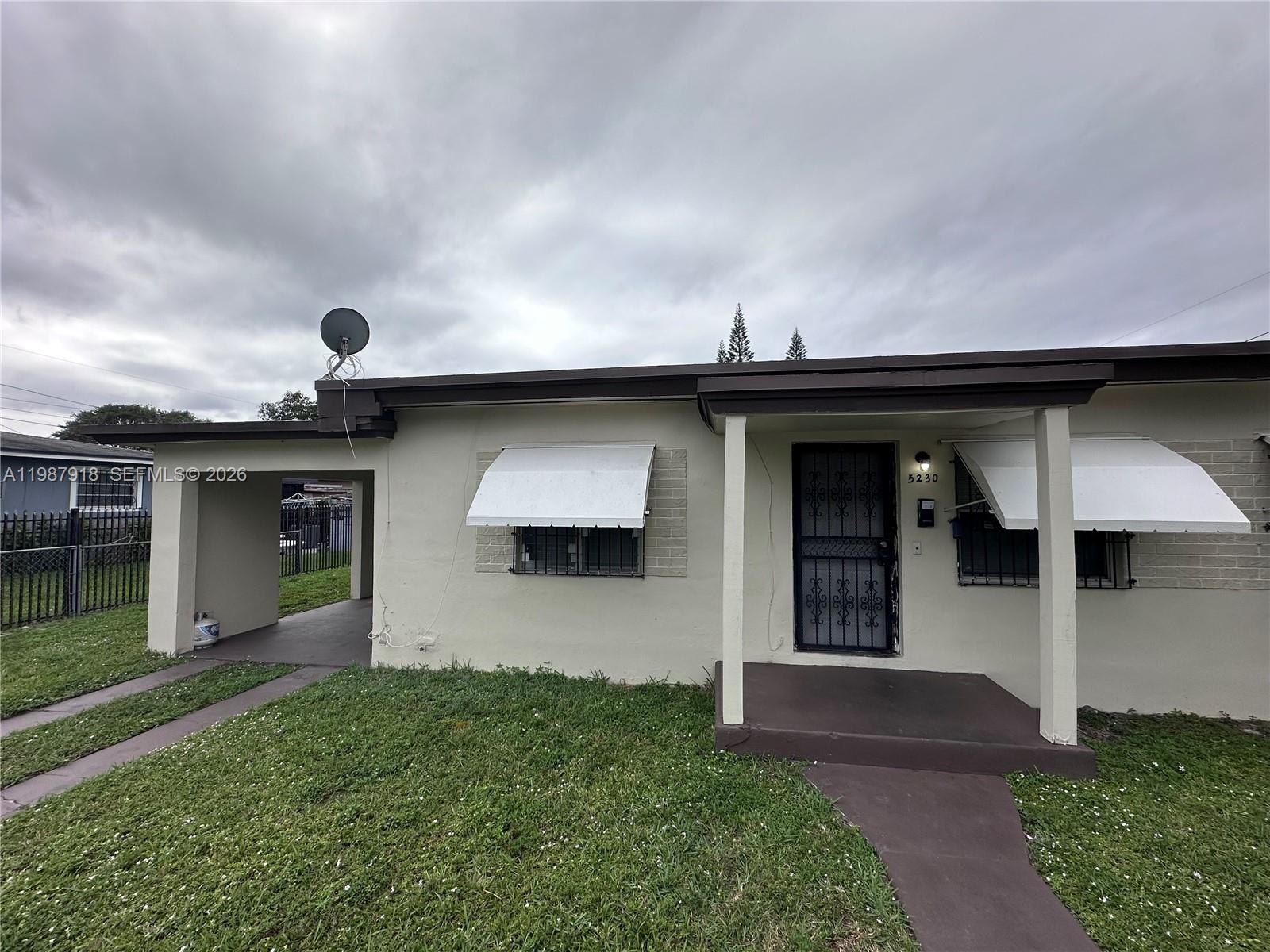 FLORAL PARK 1ST AMD PL - Residential Lease