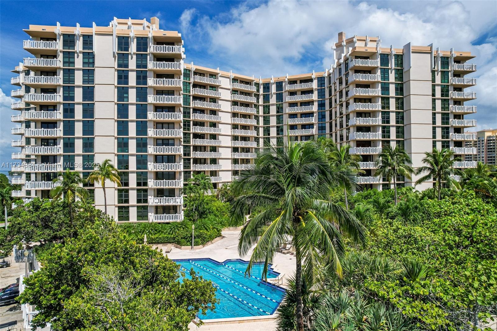 TOWERS OF KEY BISCAYNE CO - Residential