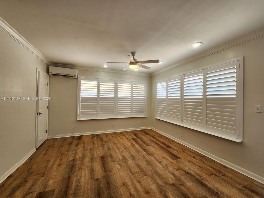 Photo of 320 New York St #1W, Hollywood, FL 33019 (MLS # A12012717)