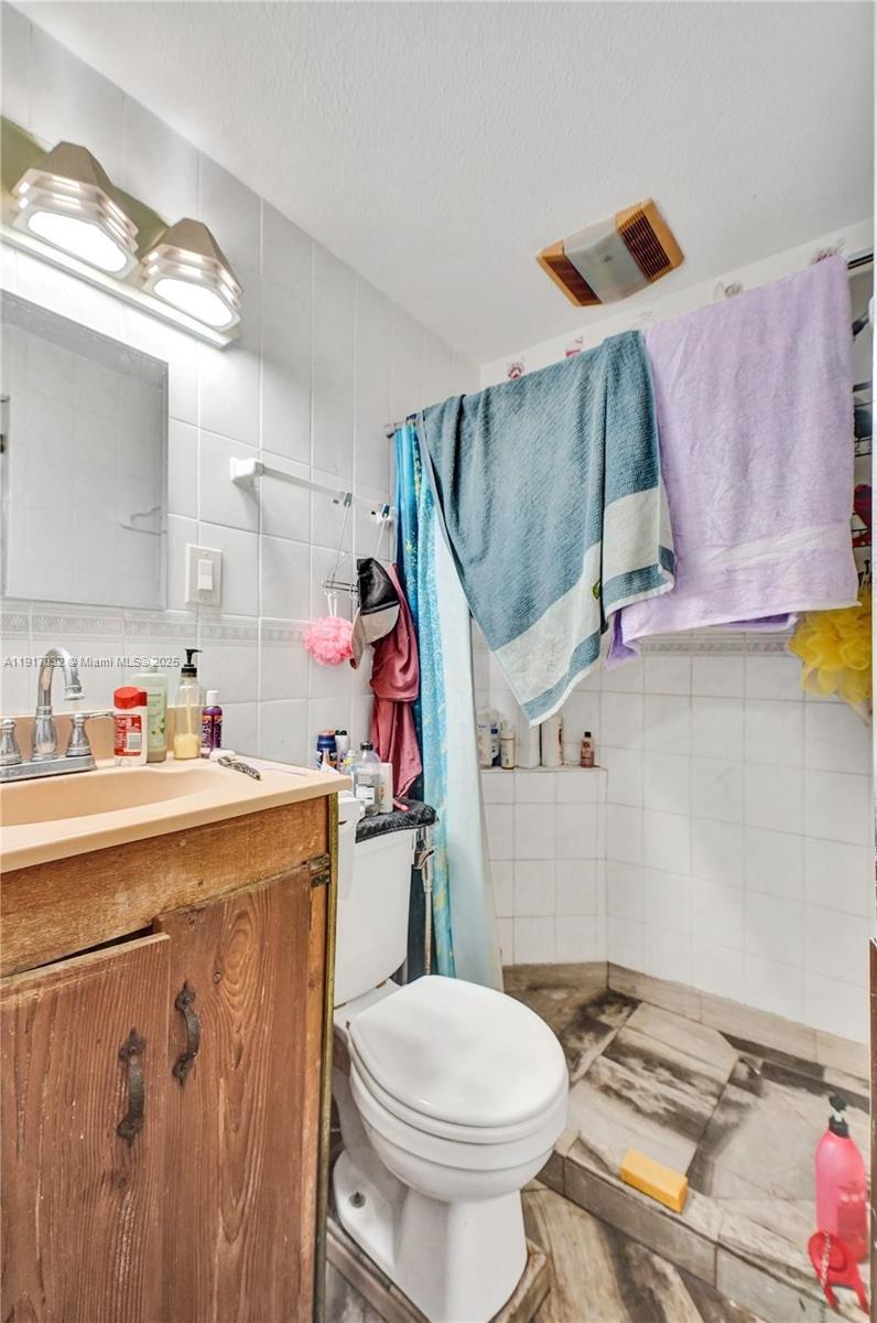 MC FADDENS - Residential Income