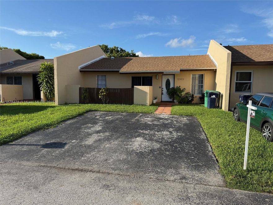 SHORT SALE, UNAPPROVED, SUBJECT TO BANK APPROVAL! Updated 3 bedrooms, 1 bathroom, 1-Story Villa in the highly desirable & family-oriented Devon-Aire Villas Community! The property is all tiled, featuring a remodeled kitchen with wood cabinets and a granite countertop, stainless steel appliances, an open-concept floor plan, high ceilings, a front porch, a spacious deck patio, a laundry-storage room, and no neighbors in the back for added privacy. Parking spaces right in front of the unit, guest parking all over the community, and low HOA Fees! It is centrally located in Kendall near the Turnpike, schools, shopping centers, Miami Dade College Campus, etc. The property won't last.