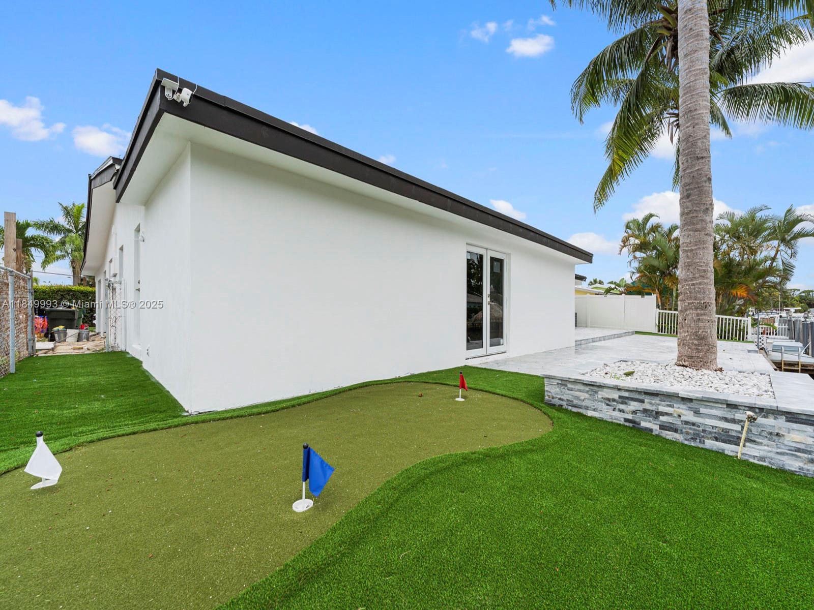 RIO NUEVO ISLE - Residential Income
