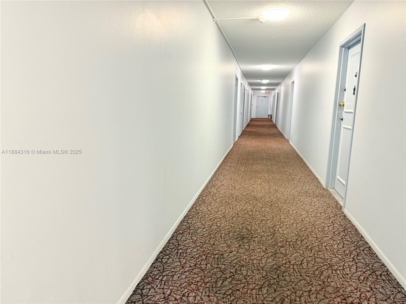THREE HORIZONS SOUTH COND - Residential Lease