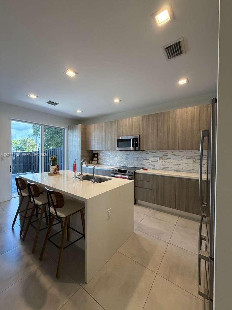 DORAL PALMS NORTH - Residential