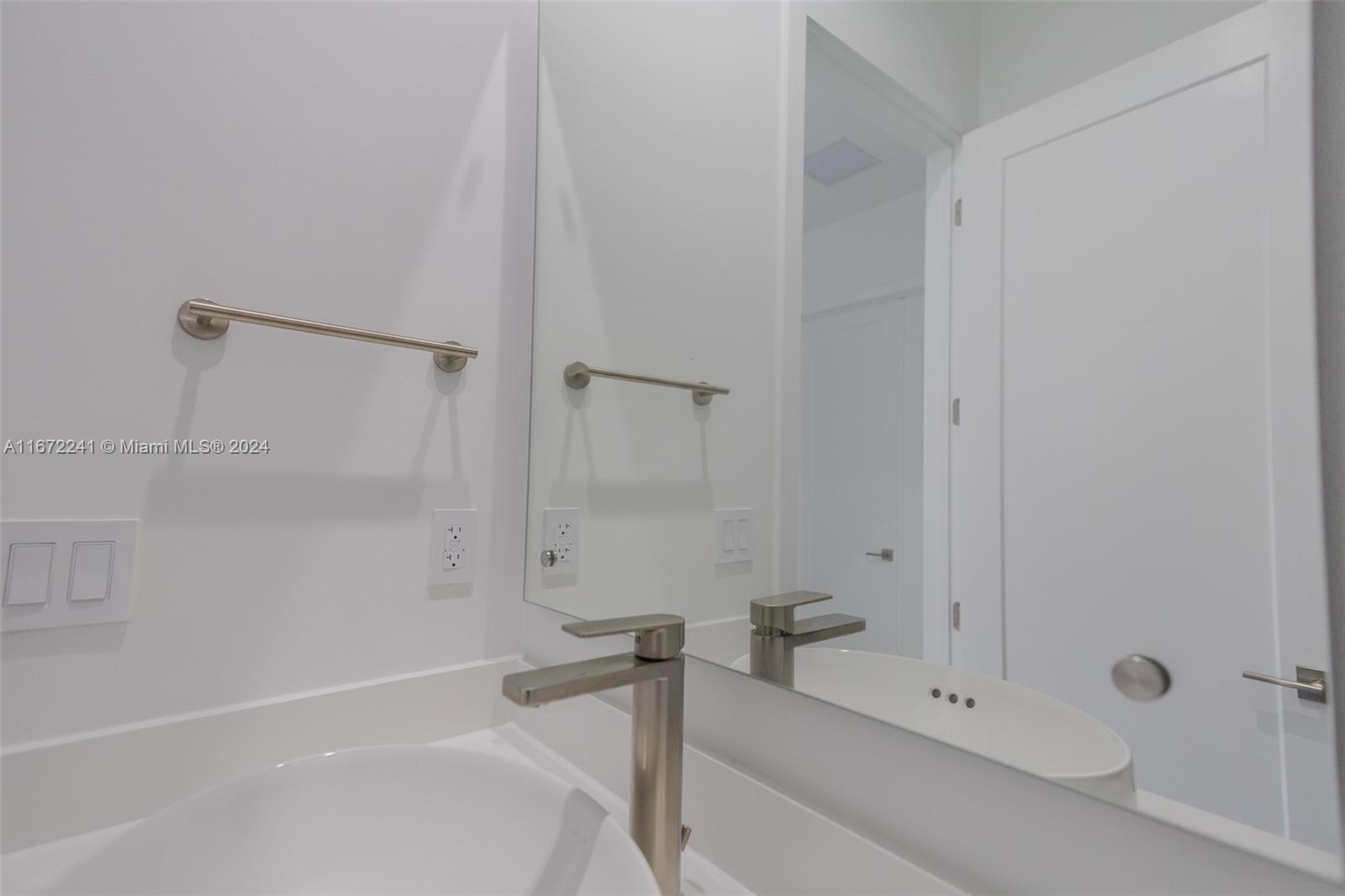 ESTATES AT SUNSET - Residential