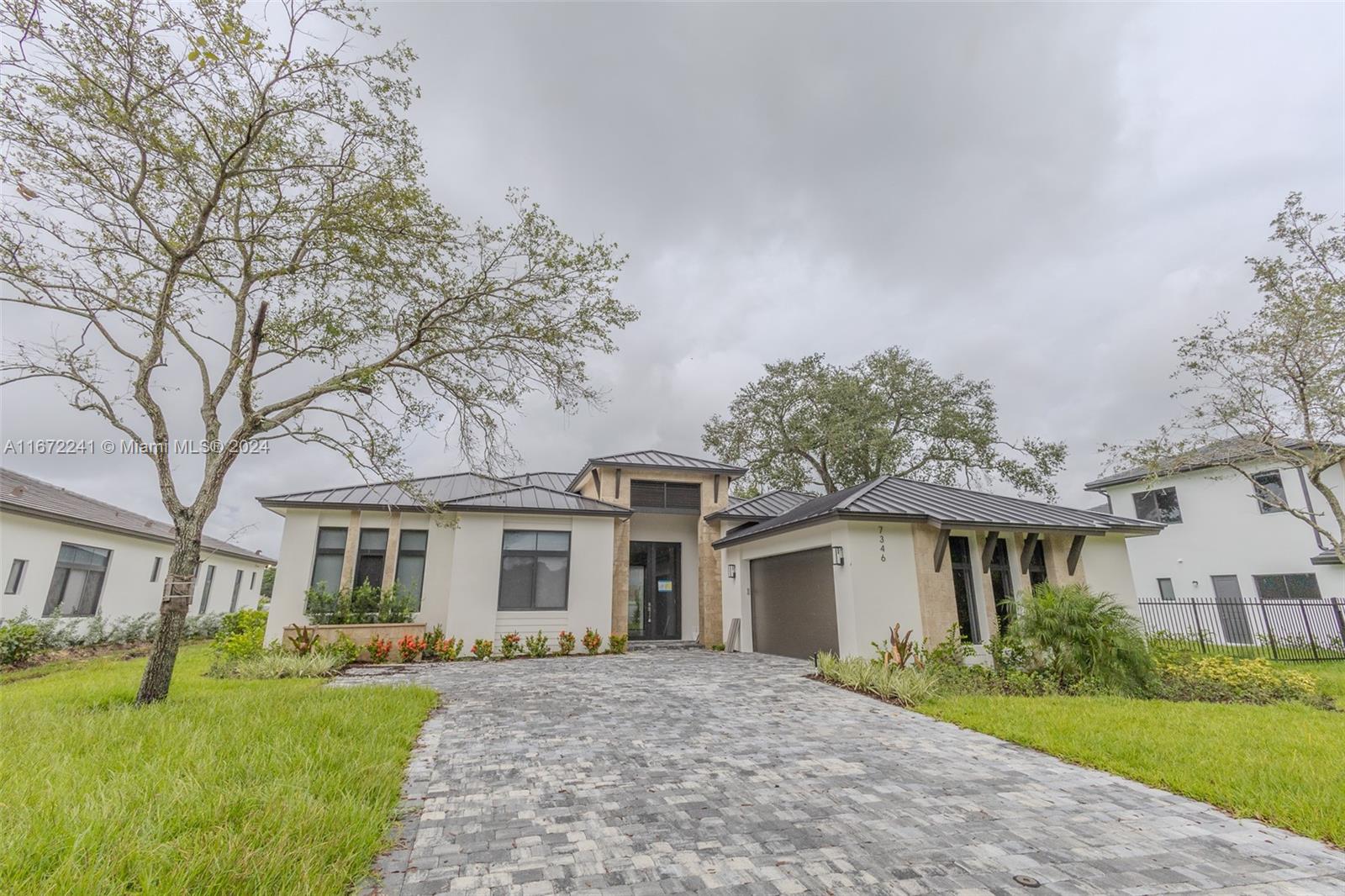 ESTATES AT SUNSET - Residential